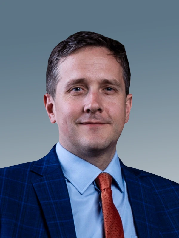 A man in a suit and tie.